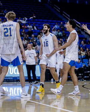 Image post by @uclamvb on Instagram