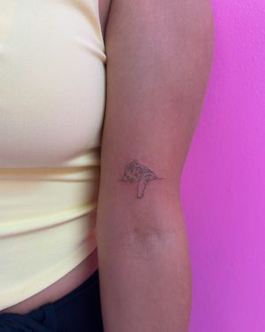 Image post by @jennifer.tinytattoo on Instagram