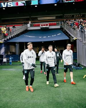 Image post by @mnufc on Instagram