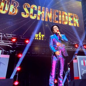 Image post by @iamrobschneider on Instagram
