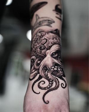Image post by @skindesigntattoos on Instagram