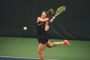Image post by @iowa_tennis on Twitter