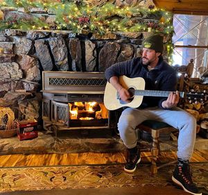 Image post by @johnnybananas on Instagram