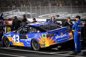 Image post by @erik_jones on Instagram