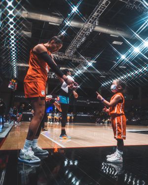 Image post by @AUProSports on Twitter