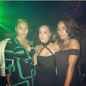 Image post by @angelarye on Instagram