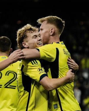 Image post by @nashvillesc on Instagram