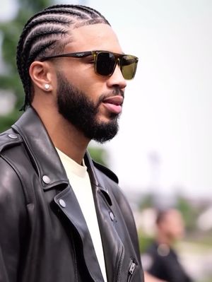 Image post by @upscalehype on Instagram