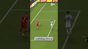 Video post by @foxsports on YouTube
