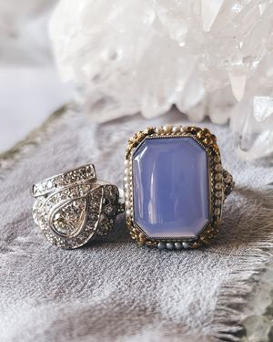 Image post by @maejeanvintage on Instagram