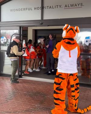 Image post by @clemsonmbb on Instagram