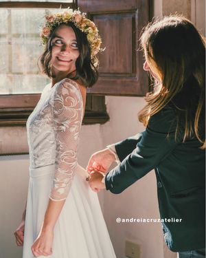 Image post by @andreiacruzatelier on Instagram