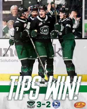 Image post by @everett_silvertips on Instagram