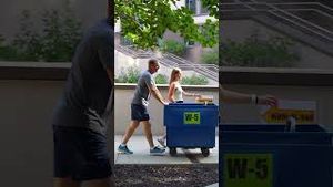Video post by @marquetteu on YouTube