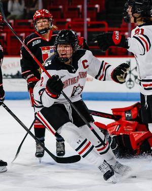 Image post by @gonuwhockey on Instagram