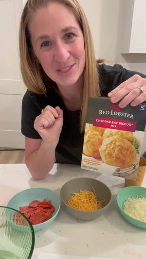 Video post by @momchats on TikTok