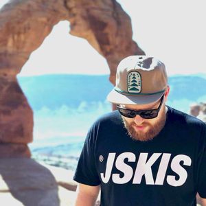 Image post by @j_skis on Instagram