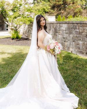 Image post by @allurebridals on Instagram
