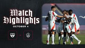 Video post by @fcdallas on YouTube