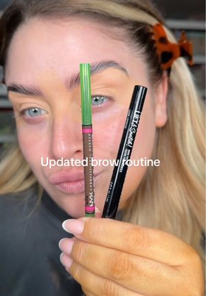 Video post by @beckymorganmakeup on TikTok