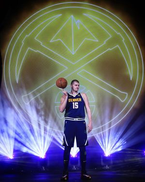 Image post by @nuggets on Instagram