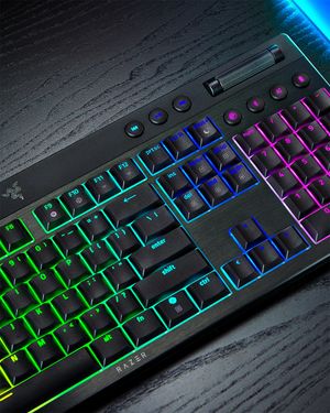 Image post by @razer on Instagram