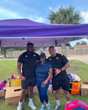 Image post by @houstonsabercats on Instagram