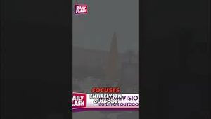 Video post by @dailyflashtv on YouTube