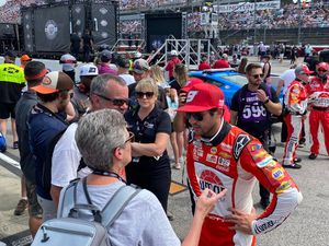 Image post by @llumarfilms on Twitter