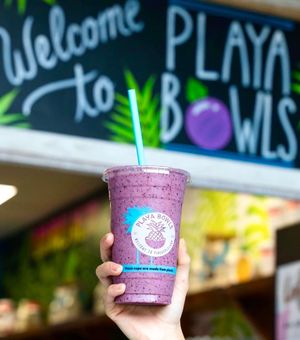 Image post by @playabowls on Instagram