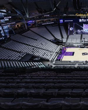 Image post by @golden1center on Instagram