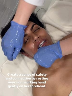 Image post by @helenapahavamethod on Instagram