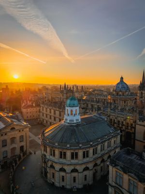 Image post by @oxford_uni on Instagram