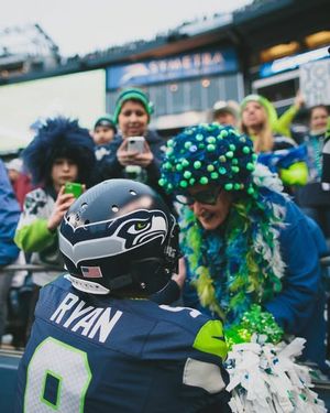 Image post by @seahawkscanada on Instagram