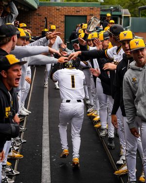 Image post by @goshockersbsb on Instagram
