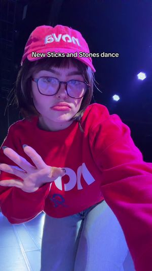Video post by @laurenspencerspam on TikTok