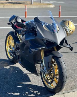 Image post by @panigalers on Instagram
