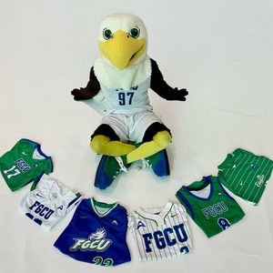 Image post by @azultheeagle on Instagram