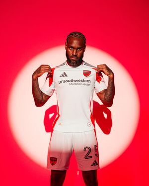 Image post by @seanberryphoto on Instagram