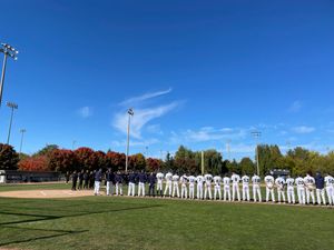 Image post by @Varsity_Blues on Twitter