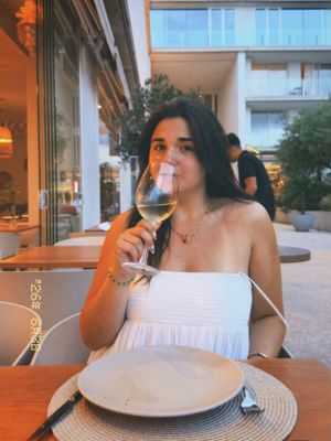 Image post by @aliciaggalvez on Instagram