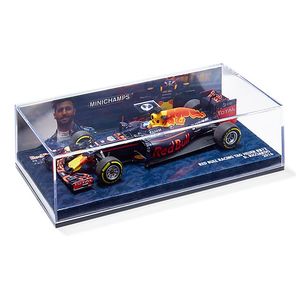 Image post by @redbullshop on Twitter