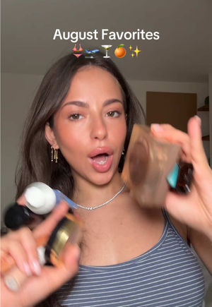 Video post by @anyaweitz on TikTok
