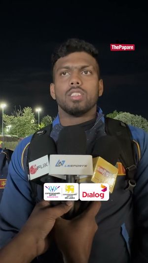 Video post by @thepaparelife on Facebook