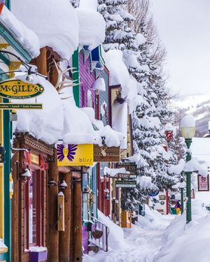 Image post by @skicrestedbutte on Instagram