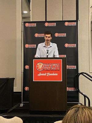 Image post by @WASHUBears on Twitter