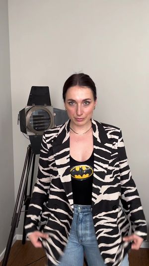 Video post by @warnertvde on TikTok