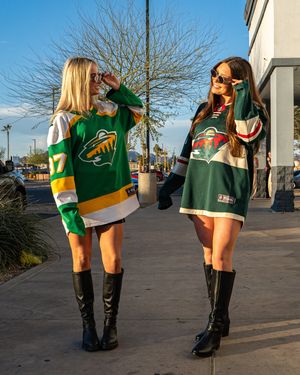 Image post by @lopeswhockey on Instagram