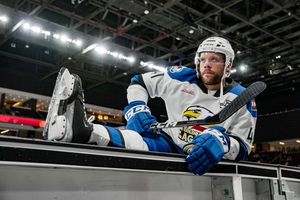 Image post by @ColoradoEagles on Twitter