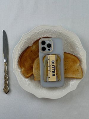 Image post by @lovehandle on Instagram